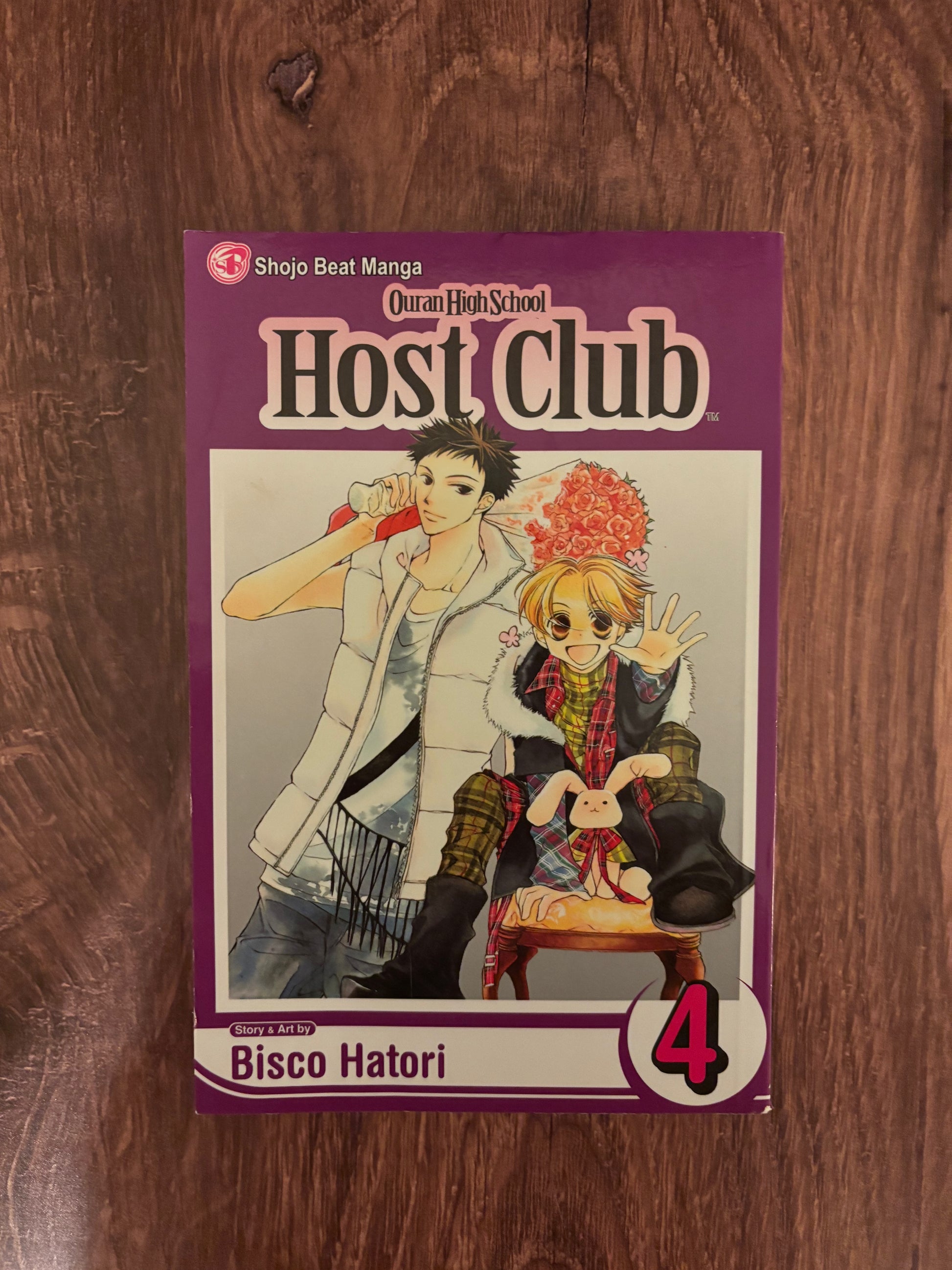 "Ouran High School Host Club Vol. 4" by Bisco Hatori (Preowned Paperback)