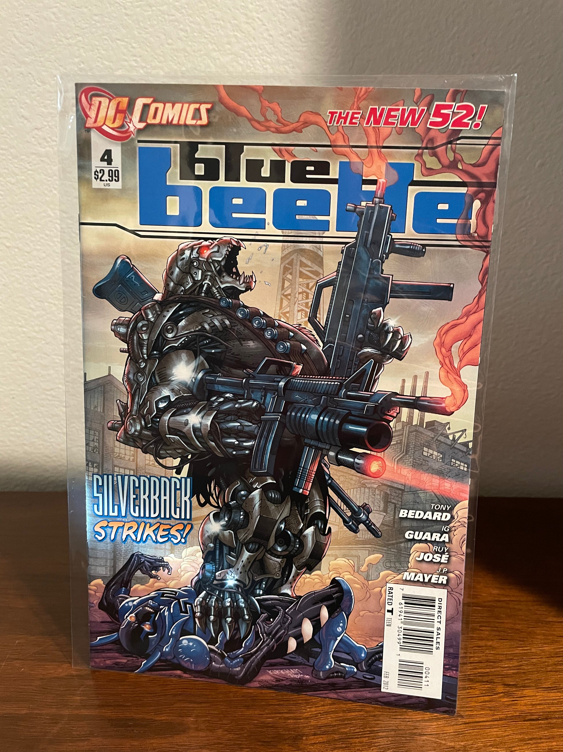 Blue Beetle #4 (The New 52) by Tony Bedard, Ig Guara, Ruy Jose & J.P. Mayer (Preowned)